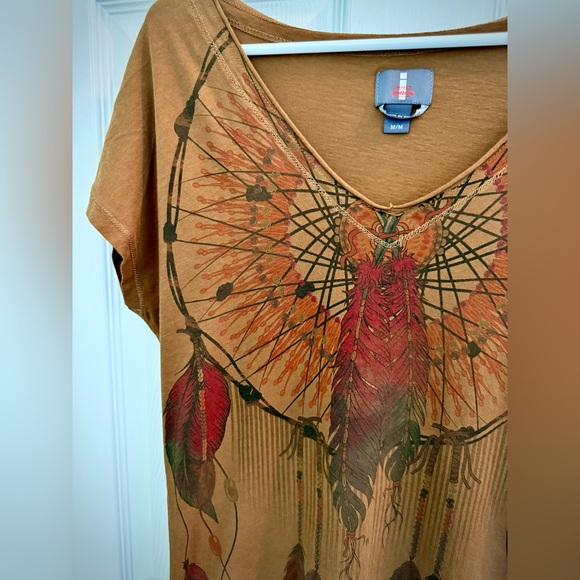 Brown Dreamcatcher Graphic Tee - Picture 4 of 16